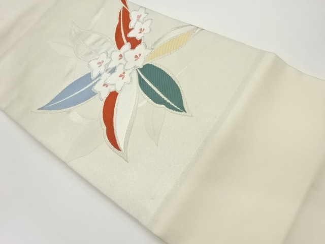 桔梗模様織出し名古屋帯